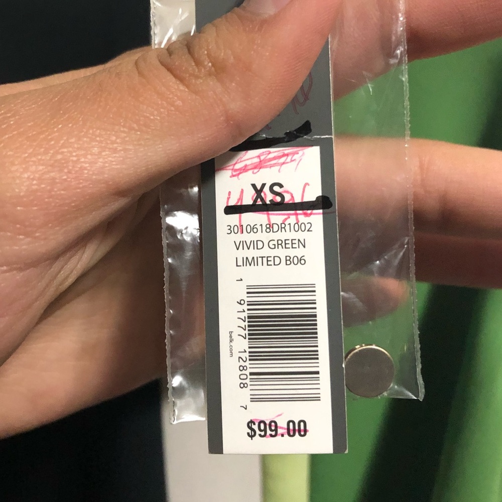 Dress - Picture 5 of 5